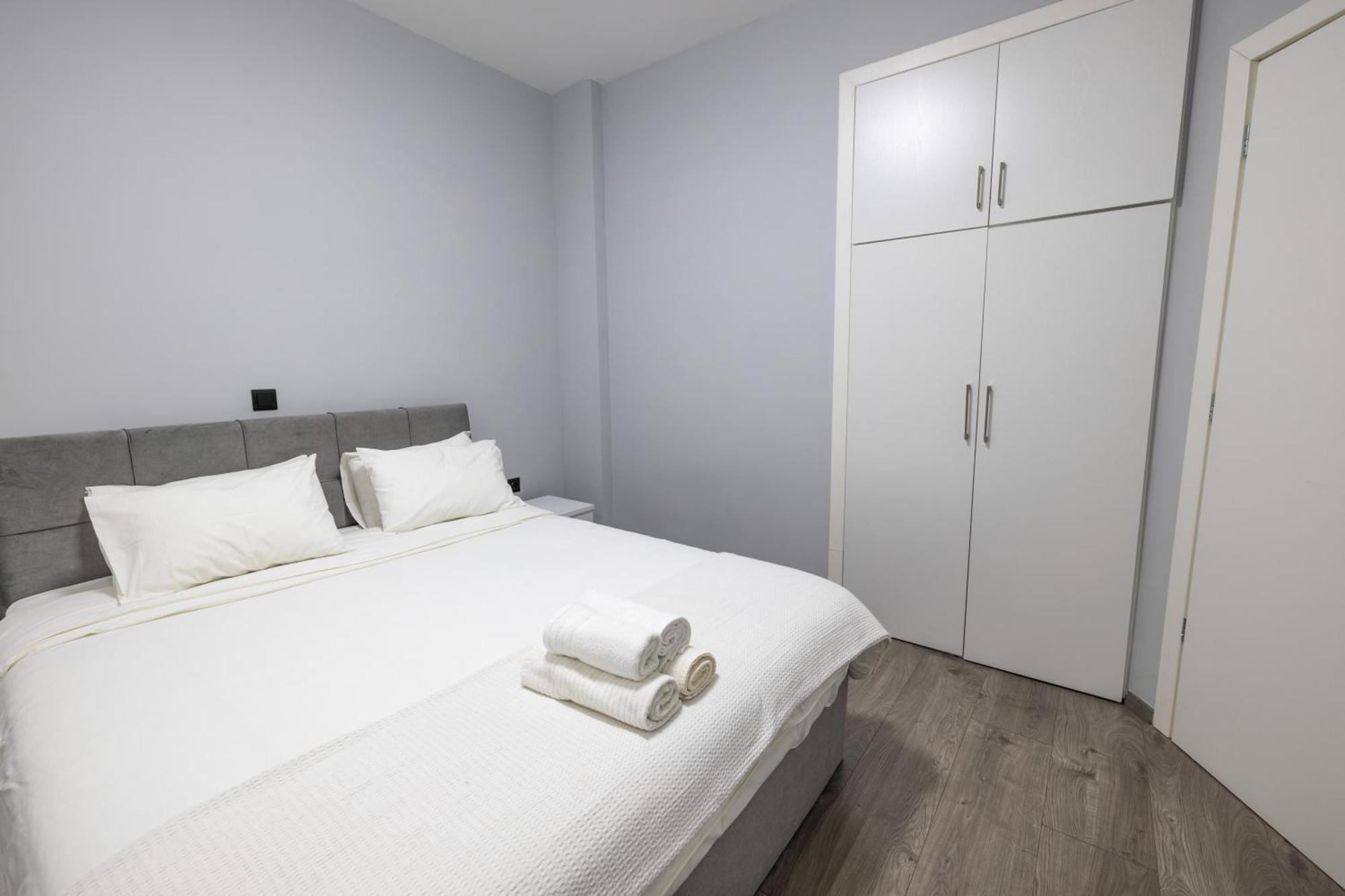 Db Premium #two Bedroom Apartment