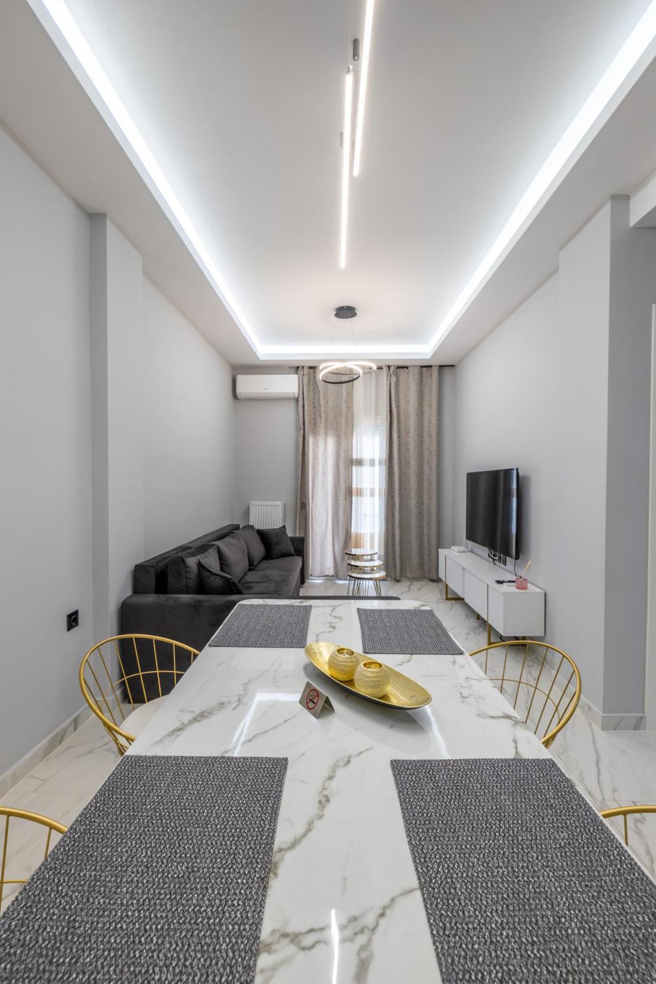 Db Premium #two Bedroom *